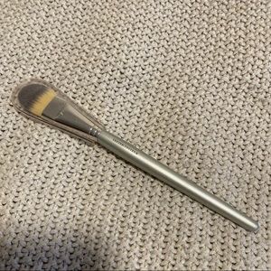 NWOT Lancome #2 Makeup Foundation Brush